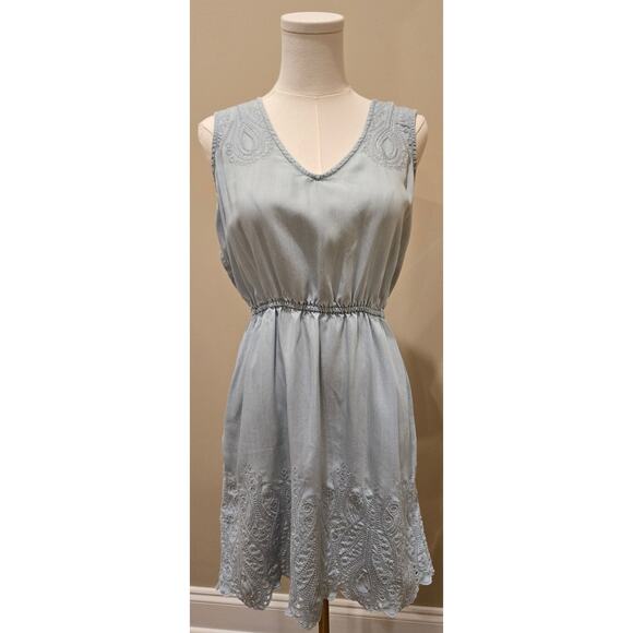 Anthropologie Holding Horses Sleeveless Chambray Embroidered Dress Small - Picture 3 of 12